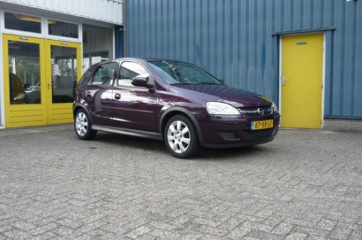 Opel Corsa - 1.2-16V Silverline, Airco, Nieuwe APK, Nieuwe Ketting - 1