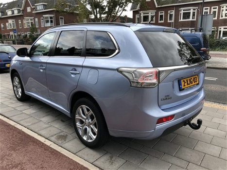 Mitsubishi Outlander - 2.0 PHEV Executive Edition Nieuwstaat INC 21% BTW - 1