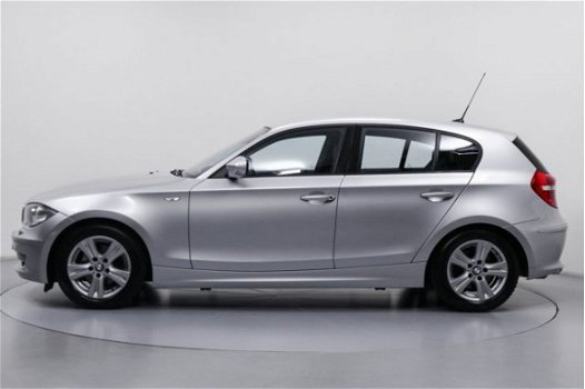 BMW 1-serie - 118i Business Line Ultimate Edition 143PK 90dKM Leder Sportstoelen Sportstuur Xenon Na - 1