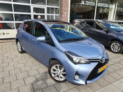 Toyota Yaris - 1.5 Hybrid Dynamic Panorama dak/Navigatie - 1