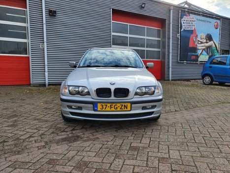 BMW 3-serie - 318i Executive - 1