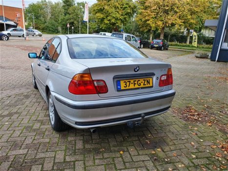 BMW 3-serie - 318i Executive - 1