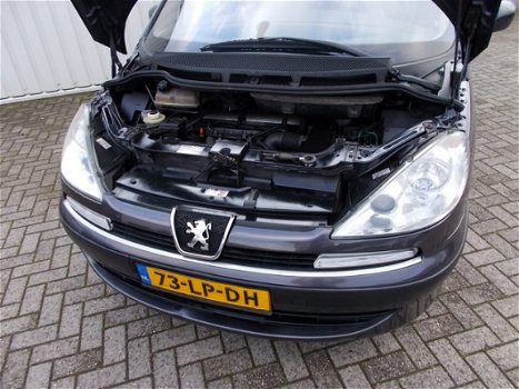 Peugeot 807 - 2.2 SV 7 Persoons - 1