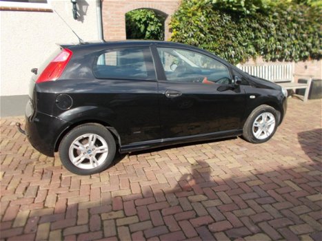 Fiat Grande Punto - 1.2 Sportsound bj 2006 airco nette auto 158 dkm nap - 1