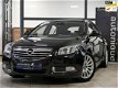 Opel Insignia - 2.0 T Sport *96dkm* 220pk Xenon 4 x Nieuwe Banden NAVIGATIE/Cruise/Sportstoelen - 1 - Thumbnail