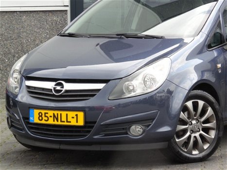 Opel Corsa - 1.4-16V '111' Edition KEURIGE AUTO APK 2020 (bj2010) - 1