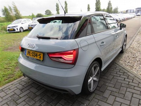 Audi A1 Sportback - 1.0 TFSI Adrenalin S-Line Navi Clima Bluetooth Cruise - 1