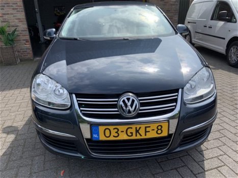 Volkswagen Jetta - 1.6 Comfortline AIRCO sportvelgen - 1