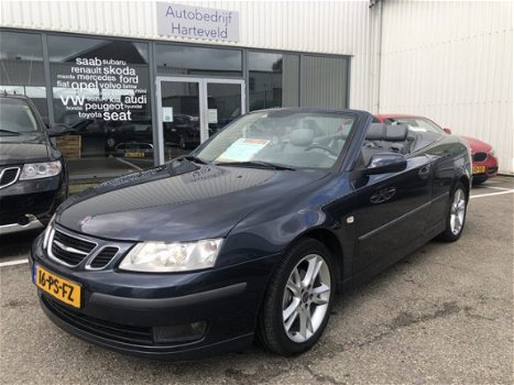 Saab 9-3 Cabrio - 1.8t Vector - voorzien van nieuwe blauwe kap - 1