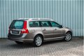 Volvo V70 - 3.2 Summum Automaat - 1 - Thumbnail