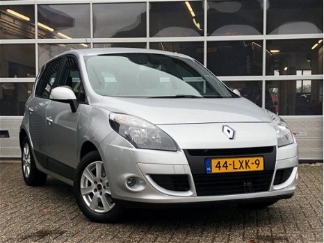 Renault Scénic - 2.0 16V 140PK Automaat - 1