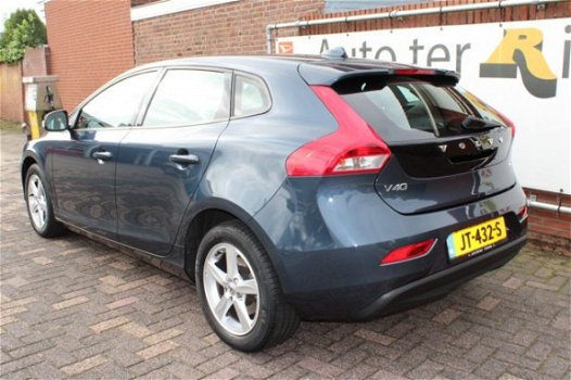 Volvo V40 - 2.0 16V T2 - 1