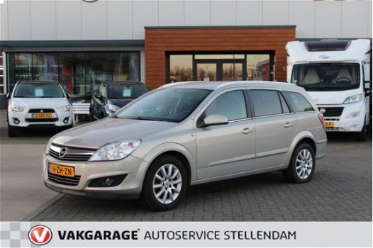 Opel Astra Wagon - 1.6 Temptation Trekhaak /Airco - 1