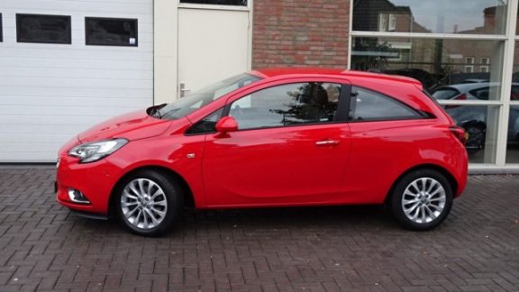 Opel Corsa - 1.3 CDTI 95PK COSMO 3D AUTOMAAT - 1