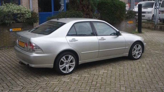 Lexus IS - 200 Automaat - 1