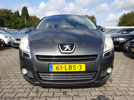 Peugeot 5008 - 1.6 HDiF-110pk Aut. ST 5pers. *PANO+NAVI+PDC+ECC+CRUISE - 1