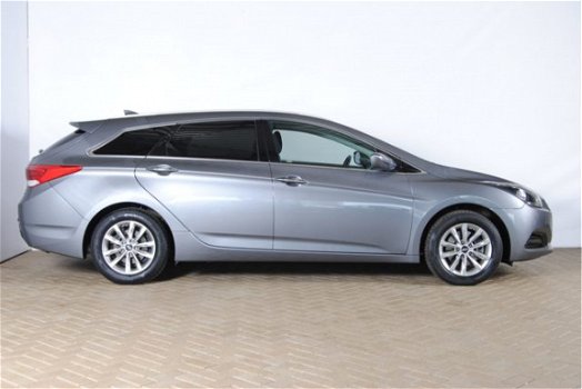 Hyundai i40 Wagon - 1.7 CRDi Business Edition - 1