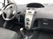 Toyota Yaris - 1.0 VVTi + Airco/Trekhaak/APK 4-10-2020 - 1 - Thumbnail