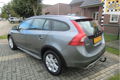 Volvo V60 Cross Country - 2.0 D3 150 PK Momentum Business Trekhaak Voorruitverw. Navi Ecc-Airco Pdc - 1 - Thumbnail