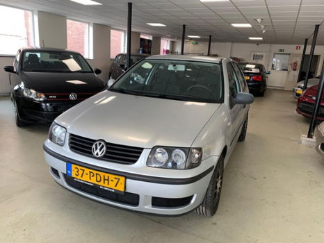 Volkswagen Polo - 1.4 - 1