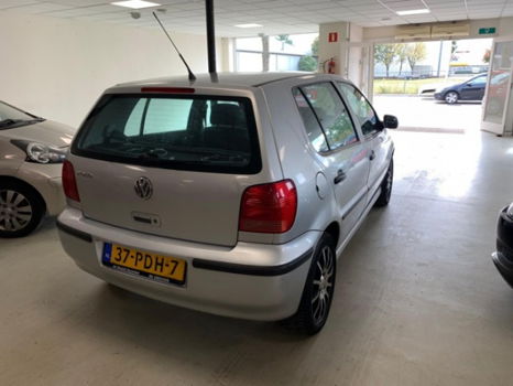 Volkswagen Polo - 1.4 - 1