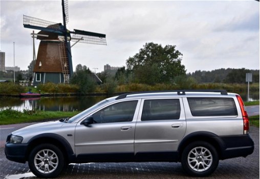 Volvo XC70 - 2.5 T Geartronic Comfort Line Dealer auto, Youngtimer - 1