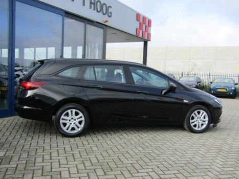 Opel Astra Sports Tourer - 1.6 CDTI Edition AIRCO AGR PDC NAVI - 1