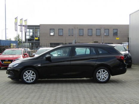 Opel Astra Sports Tourer - 1.6 CDTI Edition AIRCO AGR PDC NAVI - 1