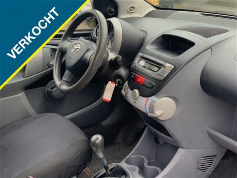 Toyota Aygo - 1.0-12V +/Stuurbkr/5deurs/Nieuwe APK - 1