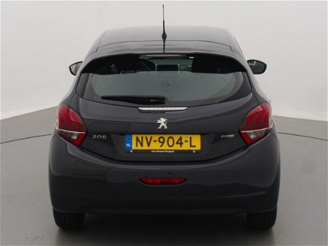 Peugeot 208 - 1.2 VTI 5DRS AUTOMAAT AIRCO NAVI - 1