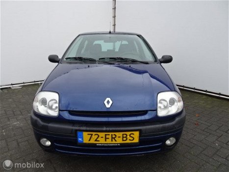 Renault Clio - 1.4-16V MTV INRUIL KOOPJE - 1