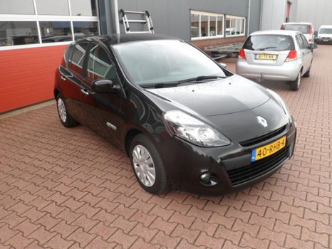 Renault Clio - 1.5 dCi Parisienne - 1