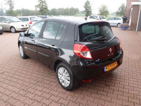 Renault Clio - 1.5 dCi Parisienne - 1