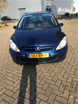 Peugeot 307 SW - SW2.0 16V - 1