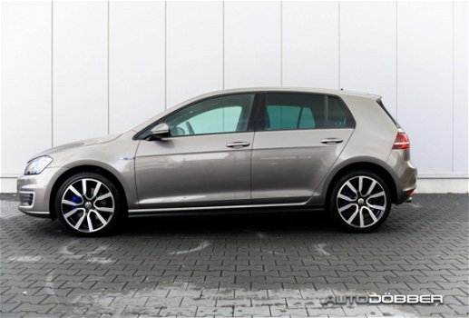 Volkswagen Golf - 1.4 TSI GTE , DSG , INCL. BTW EN 6 MAAND BOVAGGARANTIE - 1