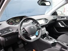 Peugeot 308 - 1.2 PureTech 130pk Active | Automaat | Navigatie | Climate |