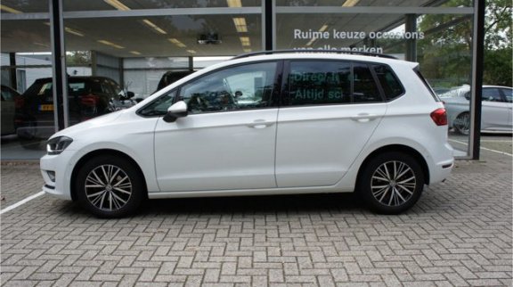 Volkswagen Golf Sportsvan - 1.2 TSI Business Edition | DSG | Adapt. cruise controle | Navigatie | Wi - 1