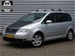 Volkswagen Touran - 2.0 TDI Highline - 1 - Thumbnail