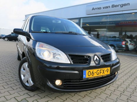 Renault Scénic - 1.6-16V Business Line , Navi, Clima, PDC, Pano dak, etc - 1