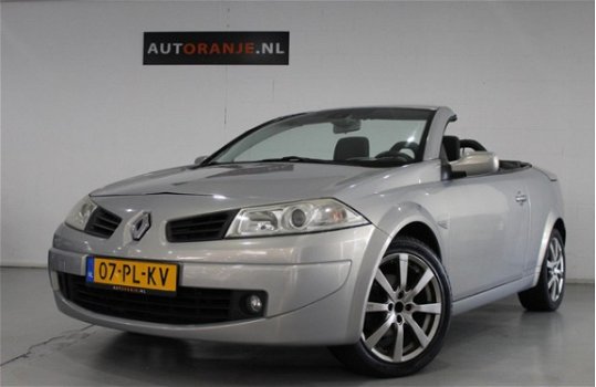 Renault Mégane coupé cabriolet - 2.0-16V Privilège Comfort Airco, Cr Control, Nieuwe APK - 1