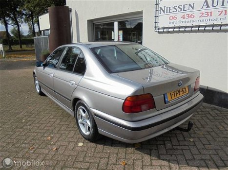 BMW 5-serie - e39 523i Executive Airco/Nwe APK/Historie - 1