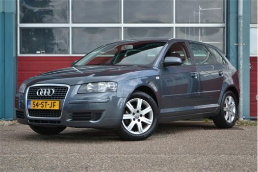Audi A3 Sportback - 1.6 Attraction AUTOMAAT - 1