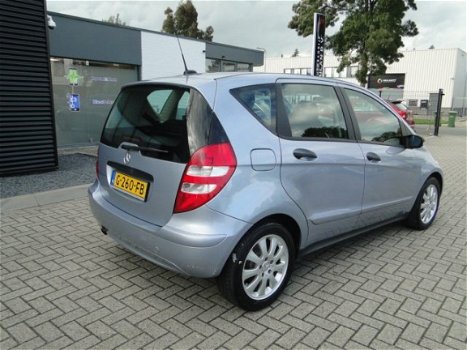 Mercedes-Benz A-klasse - 150 Avantgarde Nette auto boekjes - 1