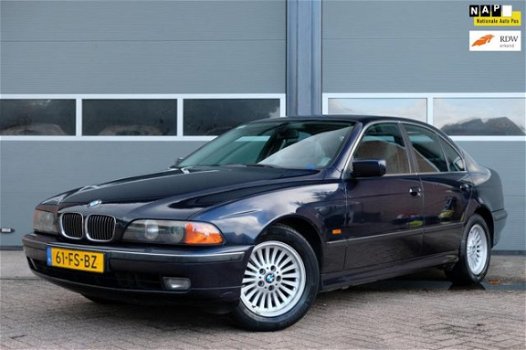 BMW 5-serie - 540i Executive Leder | Xenon | Youngtimer - 1