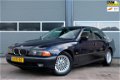 BMW 5-serie - 540i Executive Leder | Xenon | Youngtimer - 1 - Thumbnail