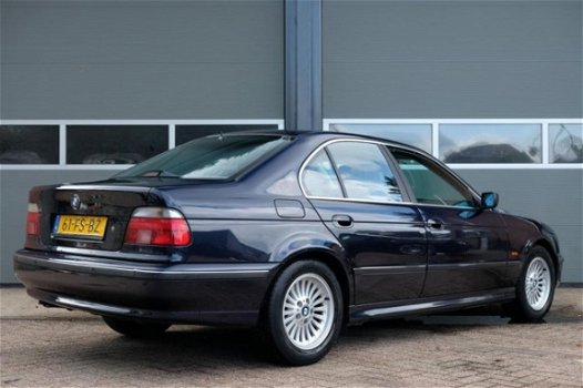 BMW 5-serie - 540i Executive Leder | Xenon | Youngtimer - 1