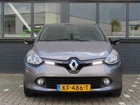 Renault Clio - 0.9 TCe ECO Night&Day Navi | Airco | Parkeersensoren | 16 inch licht metaal - 1