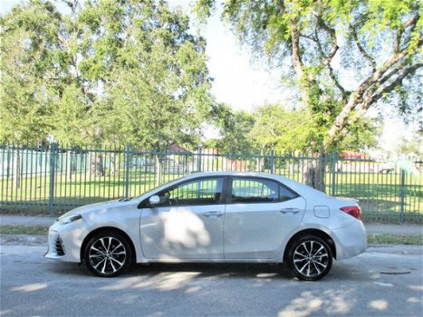 2017 TOYOTA COROLLA - 8