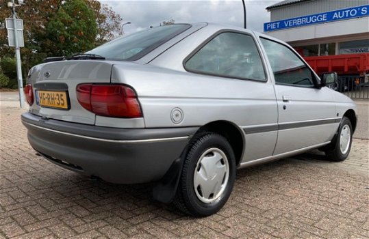 Ford Escort - 1.4 CL 1e Eigenaar 87.264 KM Nieuwstaat - 1