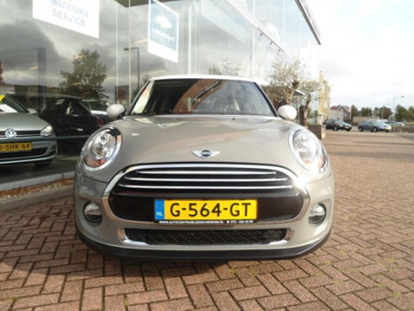 Mini Mini Cooper - 1.5 Serious Business SLECHTS 46.054km + NAVIGATIE - 1